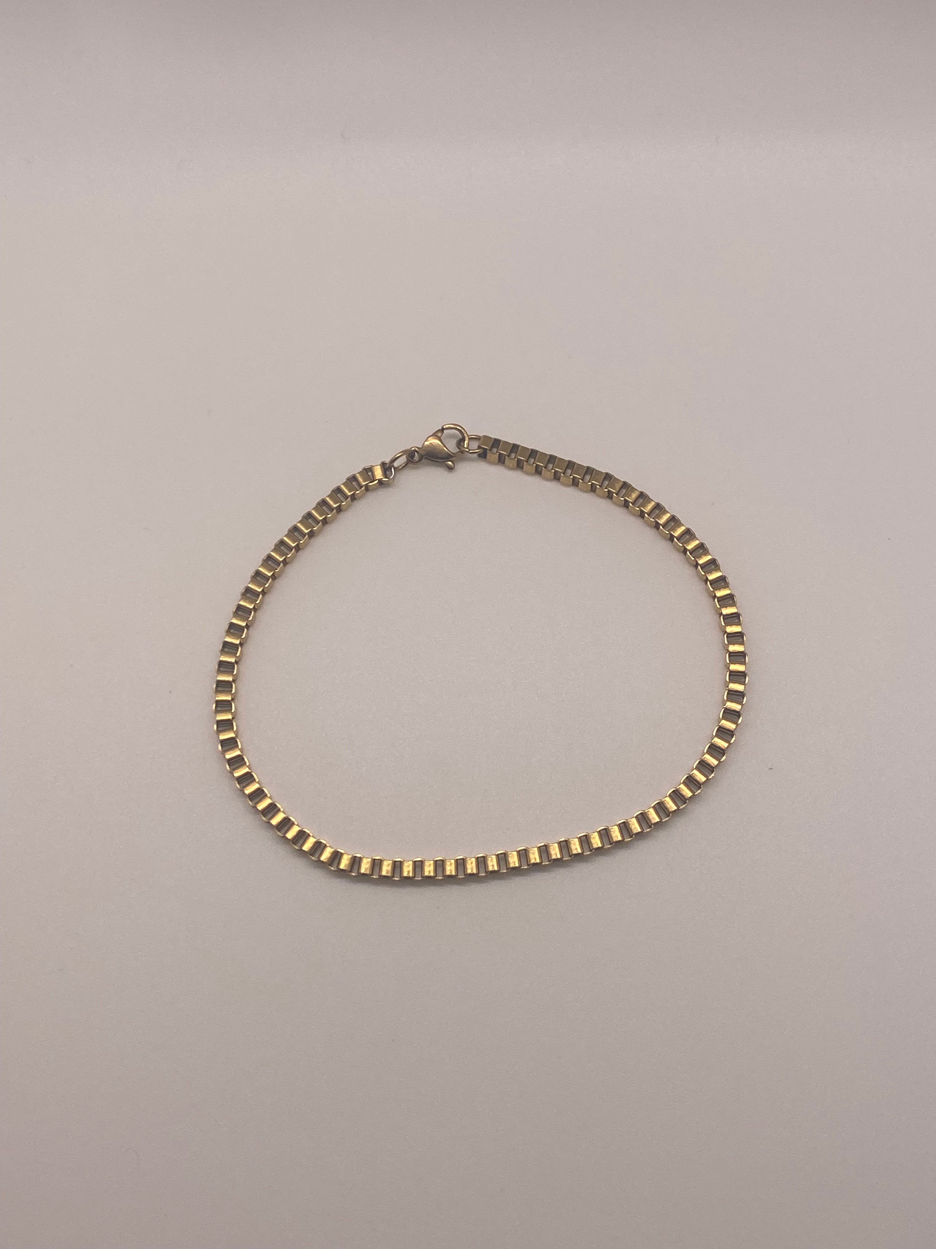 3mm Square Box Bracelet - Gold